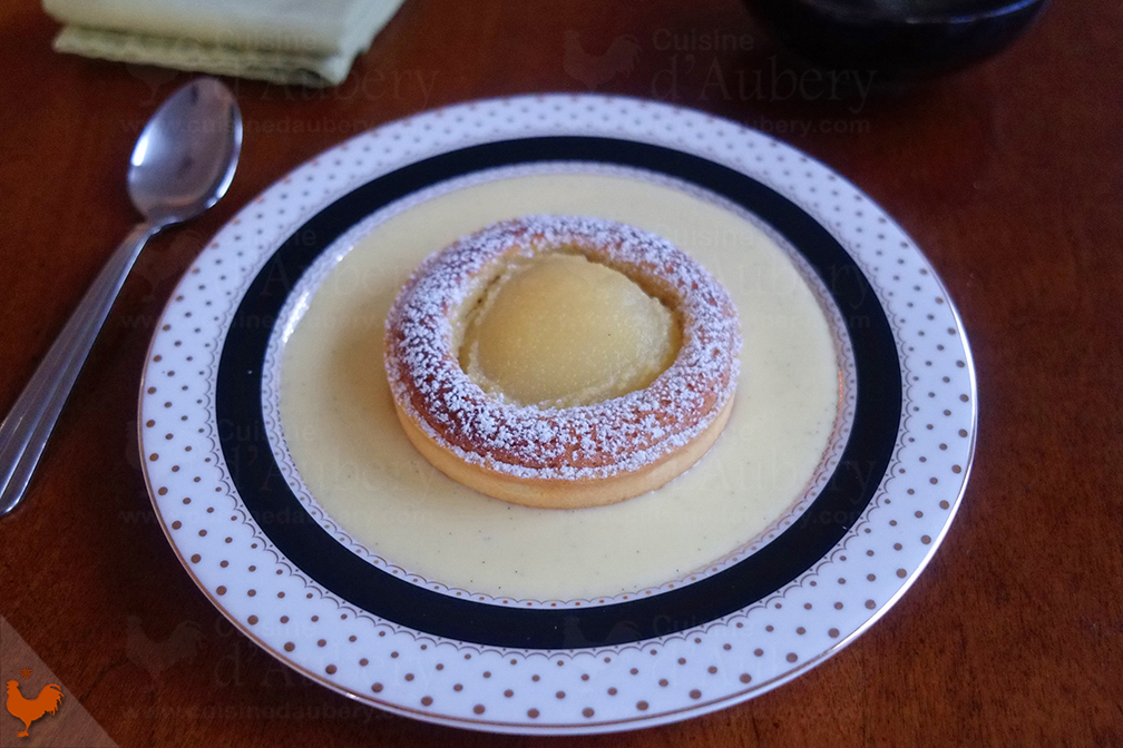 La Tartelette Poire Amande (dessert à l’assiette) de Lenôtre