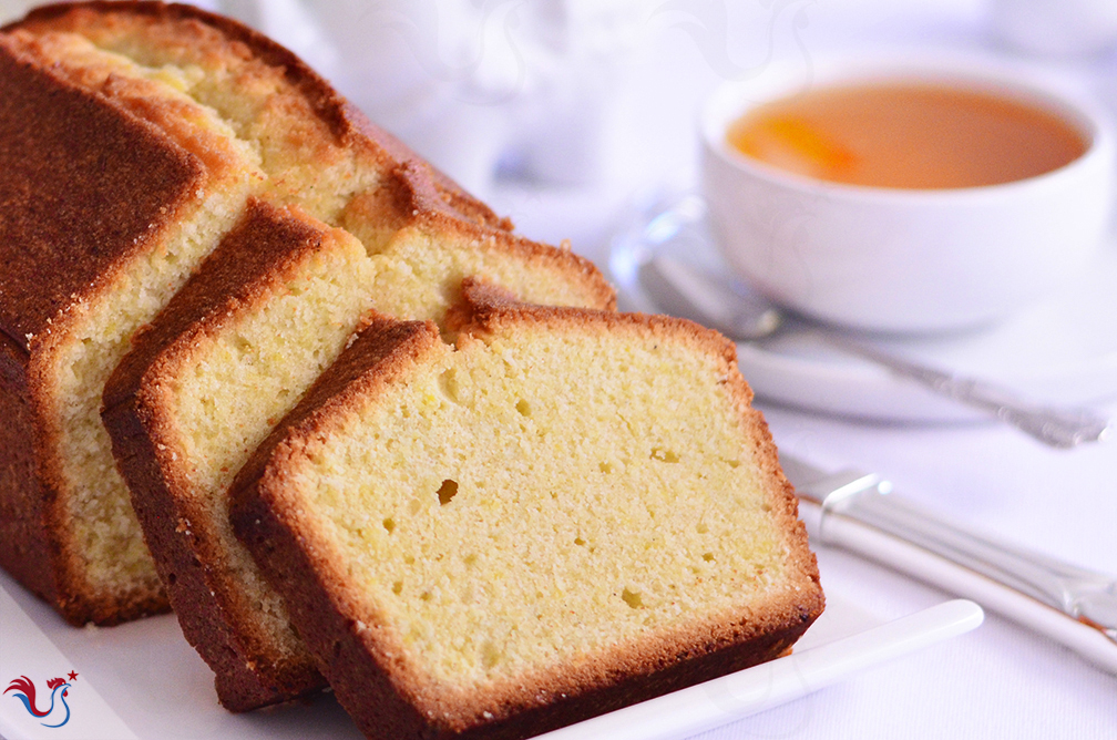 Gâteau Quatre-quart : un classique de la pâtisserie à la maison - Recette  par Chef Simon